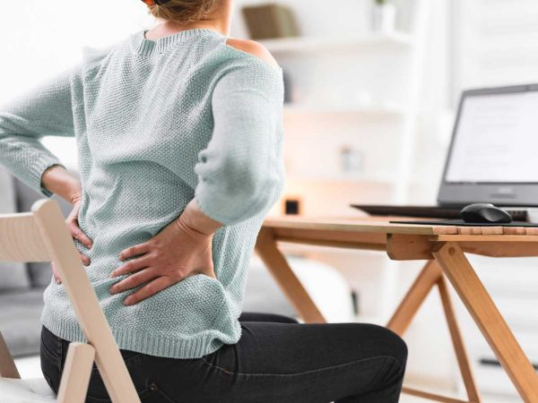 Sakit Punggung: Bisa Jadi Gejala Osteoporosis
